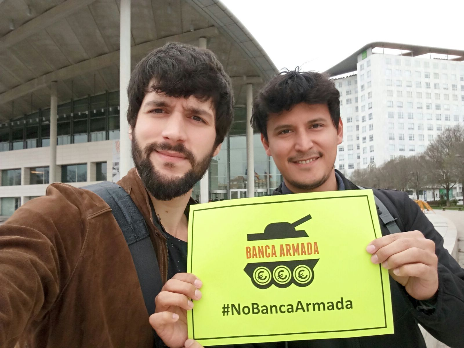 Crònica de l’acció de les activistes de la campanya Banca Armada a la Junta d’accionistes de Bankia 2018